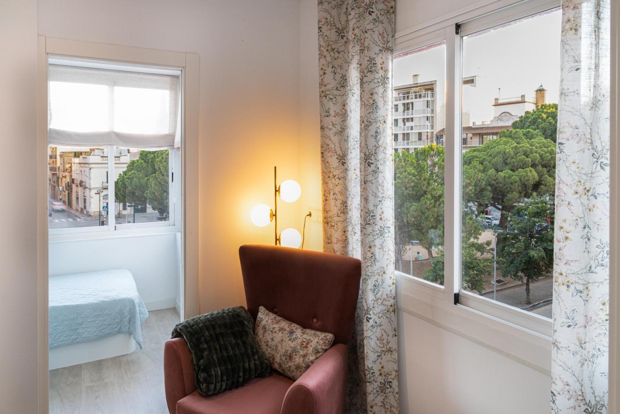 Apartamento Figueres Plaza Cataluna Kültér fotó